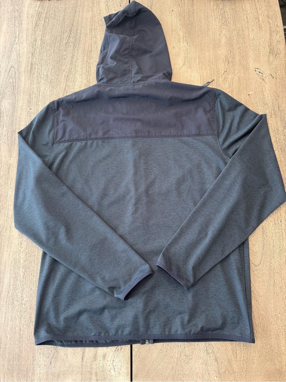 Vuori Sunday Element Jacket - Picture 7 of 12